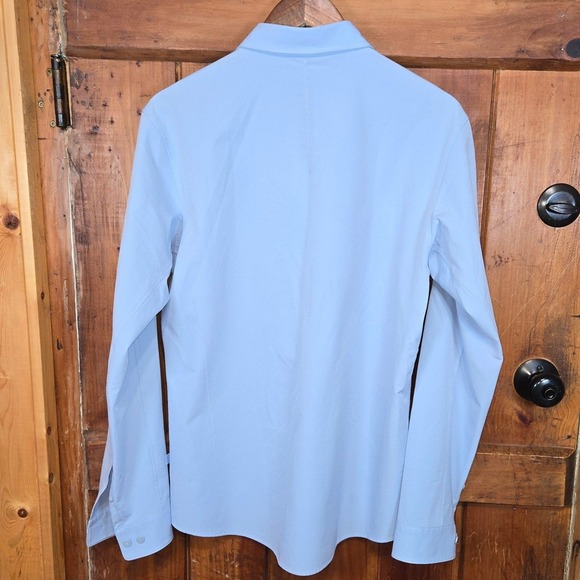 Lululemon Men Long Sleeve Button Down Shirt Light Blue Athleisure Size M - Picture 3 of 5